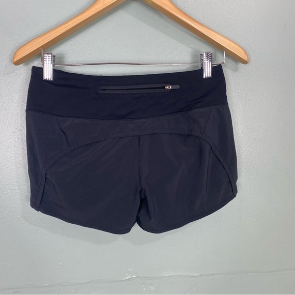 Lululemon Run Times Short Sz 4 Black 4” - Picture 3 of 4